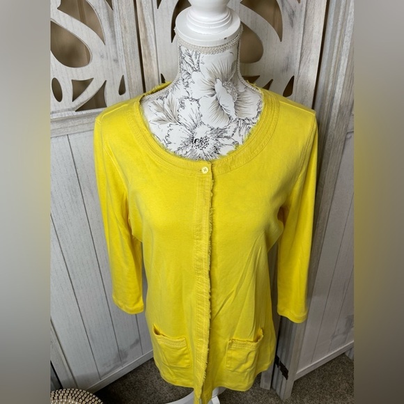 Bogner Yellow Hidden Button Cardigan Sweater Size Large 12 - Picture 1 of 6